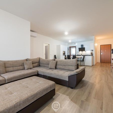 オリスターノGiulia'S Houseアパートメント エクステリア 写真